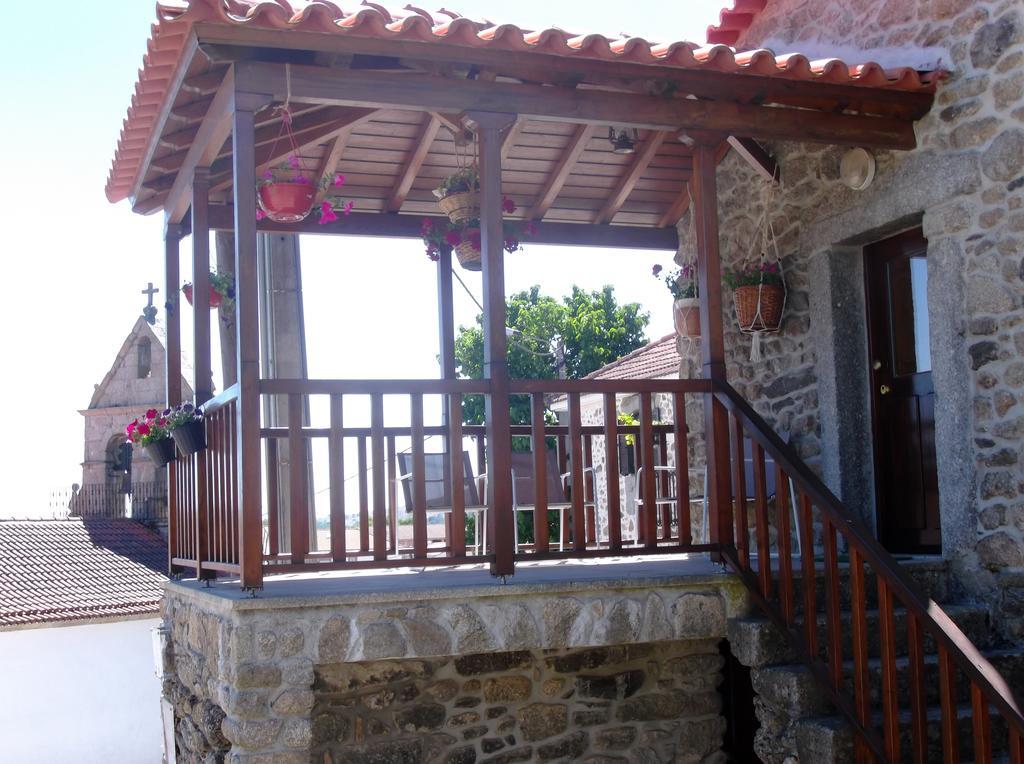 Villa Casa Do Pelourinho Rebordainhos Esterno foto