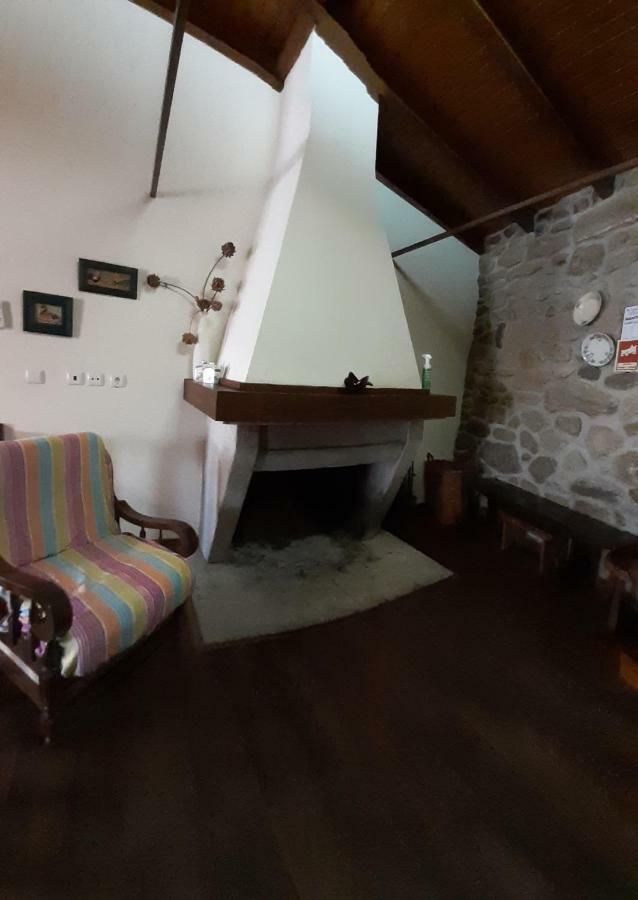 Villa Casa Do Pelourinho Rebordainhos Esterno foto